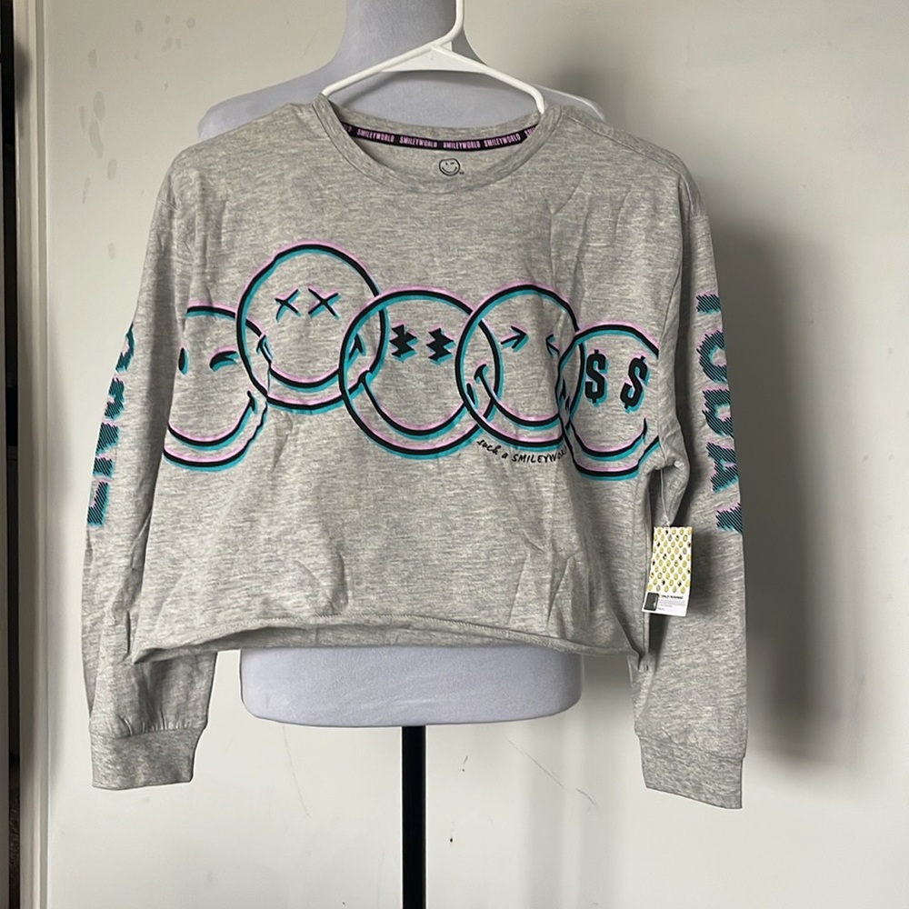 Kids long sleeve tee